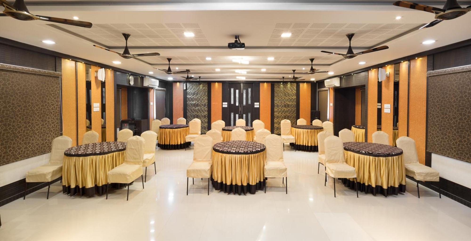 Hotel Ananyas Nest Coimbatore Exterior foto